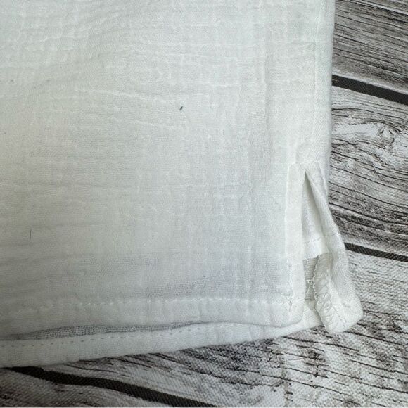 Forever 21 White Athletic Shorts Lined Pull On Textured Women’s M - Picture 6 of 12